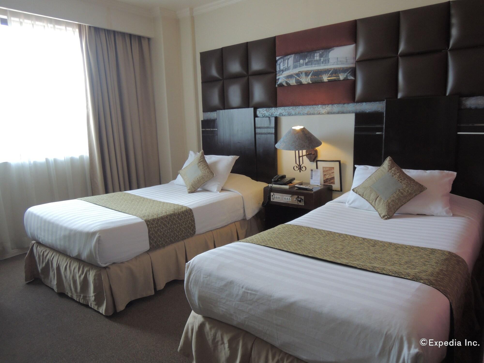 The Bellavista Hotel Lapu-Lapu City Zewnętrze zdjęcie